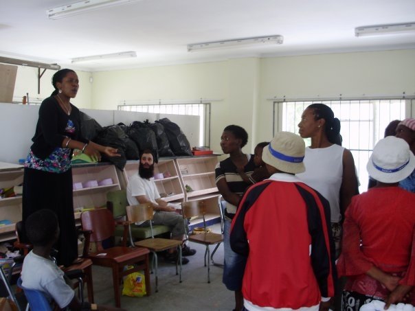 Interactive teaching activity at Human Dignity Centre, Walmer